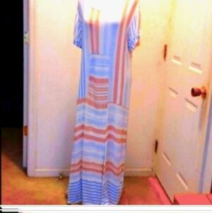 Sonja by Sonja Morgan maxi dress Wrinkle Textured Coastal Beach